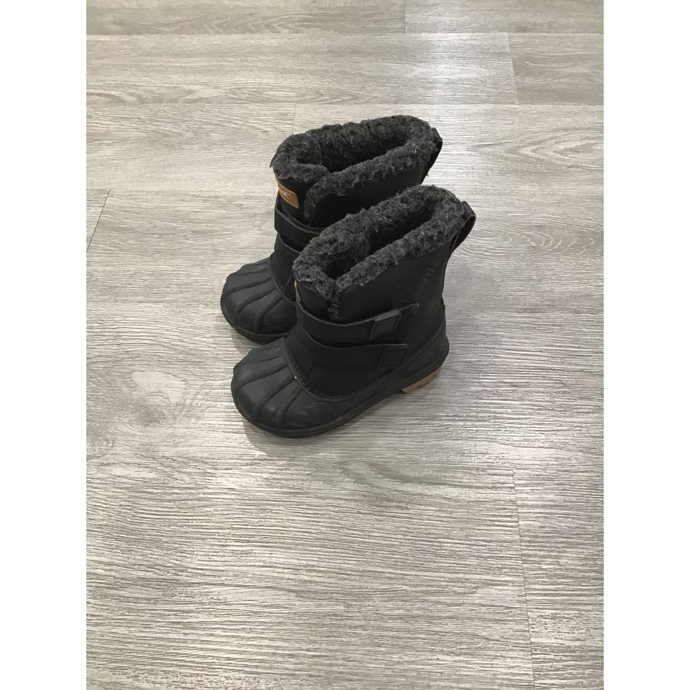 Unisex Toddler Cat & Jack Black Snow Boots Size 8‎